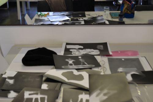 Sommerferienworkshop: Cyanotypie, Schadografie - mein Fotobuch in Ludwigsburg, © Kunstschule Labyrinth Sommerferienworkshop: Cyanotypie, Schadografie - mein Fotobuch in Ludwigsburg, © Kunstschule Labyrinth