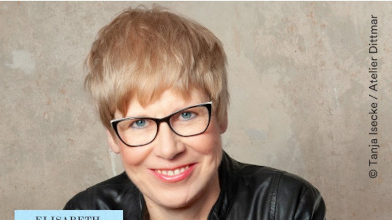 Lesung | Elisabeth Kabatek | Siebzehn schw&auml;bische Verwandte und trotzdem ein Liebesroman, &copy; Tanja Isecke Atelier Dittmar