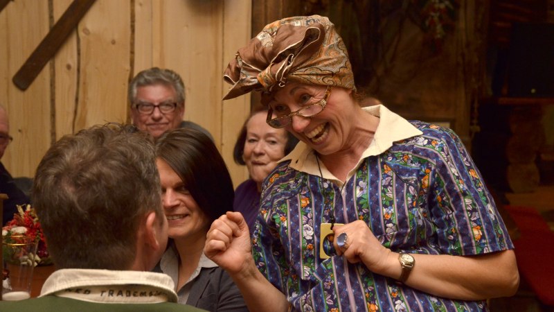 K&ouml;stliches H&uuml;tten-Kabarett, &copy; Erlebnispark Tripsdrill