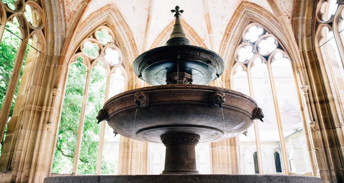 Brunnen im Kloster Maulbronn, © TMBW/ Christopher Kreymborg Brunnen im Kloster Maulbronn, © TMBW/ Christopher Kreymborg