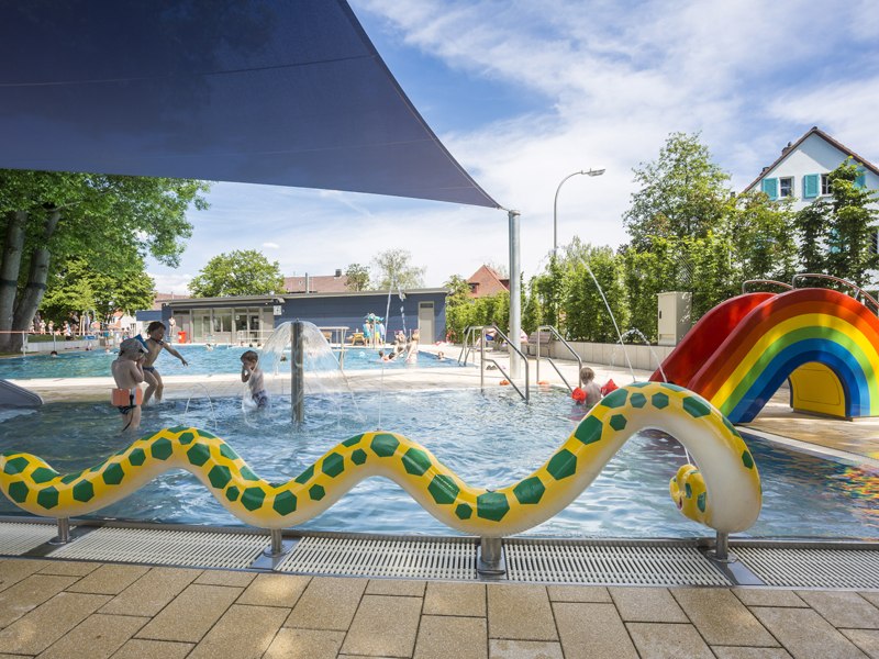 Freibad Stuttgart-Sillenbuch, © Stuttgarter Bäder Freibad Stuttgart-Sillenbuch, © Stuttgarter Bäder