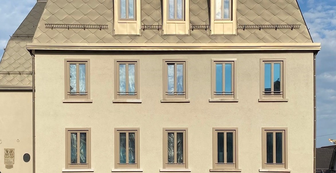 Die neu gestaltete Fassade des Hölderlinhauses, © E. Krüger Die neu gestaltete Fassade des Hölderlinhauses, © E. Krüger