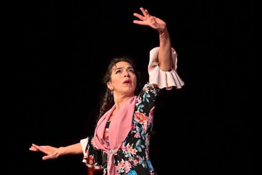 "Sevillanas" I - 1. bis 2. Strophe, &copy; &copy; Peter P&ouml;schl