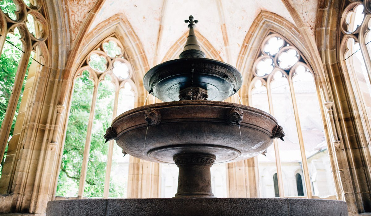 Brunnen im Kloster Maulbronn, © TMBW/ Christopher Kreymborg Brunnen im Kloster Maulbronn, © TMBW/ Christopher Kreymborg