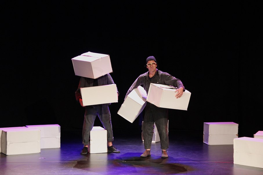 2 Boites Blanches, &copy; Claudia Trost