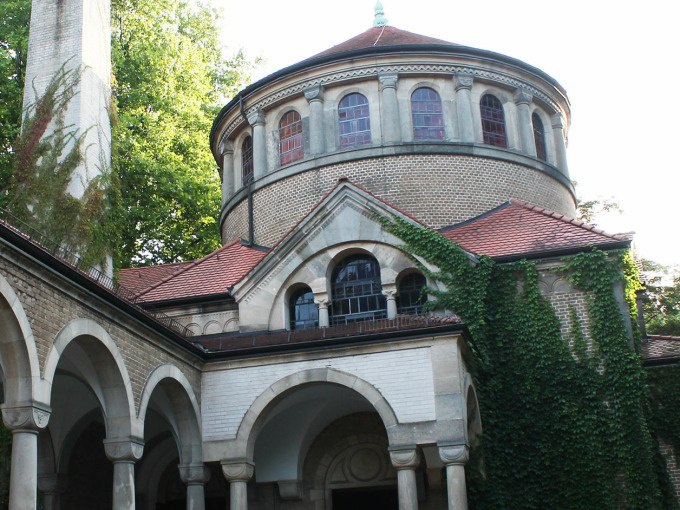 Sommer der VerFührungen: Göppinger Hauptfriedhof, © Stadt Göppingen Sommer der VerFührungen: Göppinger Hauptfriedhof, © Stadt Göppingen