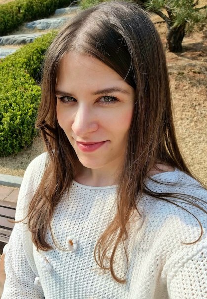 New Adult BookTalk mit Laura Labas - moderiert von @jennysbookclub, &copy; Osiander Vertriebsgesellschaft mbH & Co. KG