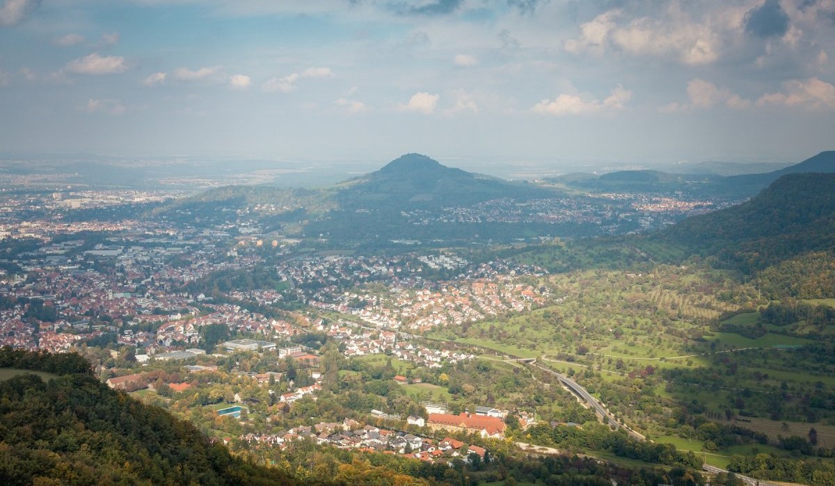 Ausblick vom Sch&ouml;nbergturm, &copy; hochgehberge