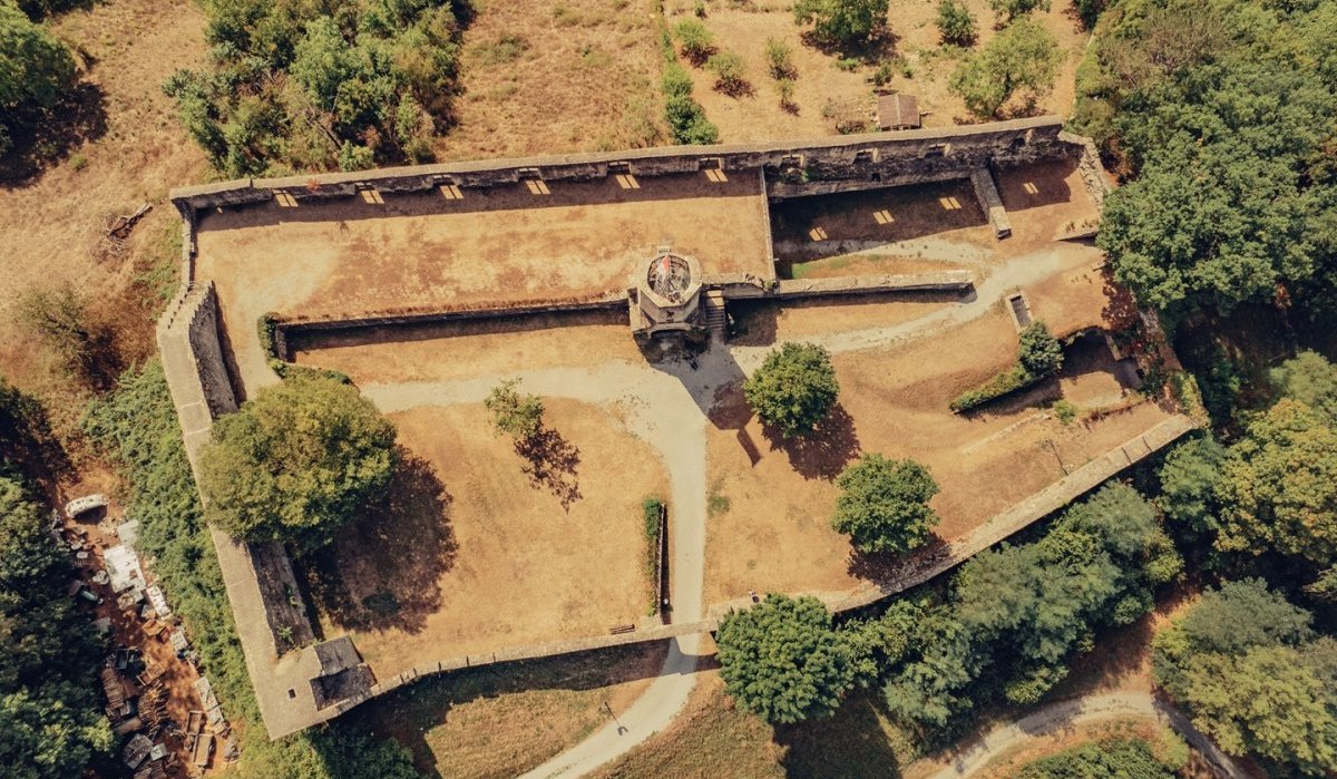 Schlossruine Forchtenberg, &copy; www.kocher-jagst.de| Frumolt