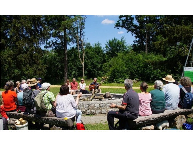 Wandern & Singen mit Bernd Kiederer, © Kurverwaltung Bad Urach Wandern & Singen mit Bernd Kiederer, © Kurverwaltung Bad Urach