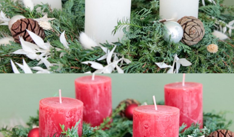 Zwei Adventskr&auml;nze mit wei&szlig;en und roten Kerzen, dekoriert mit Tannenzweigen, Zapfen und Kugeln. Der obere Kranz hat wei&szlig;e Kerzen, der untere rote., &copy; Mercedes-Benz AG