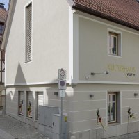 Das Kulturhaus W&uuml;rth mit Bibliothek Frau Holle in einem historischen Geb&auml;ude mit Fachwerk und modernen Elementen., &copy; W&uuml;rth / Schambeck