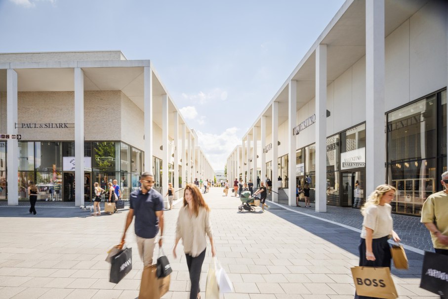 Shopping Nights | Outletcity Metzingen, © CC BY-NC-SA Shopping Nights | Outletcity Metzingen, © CC BY-NC-SA