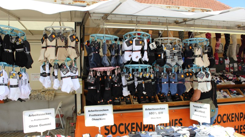 Krämermarkt in Neuhausen, © CC BY-NC-SA Krämermarkt in Neuhausen, © CC BY-NC-SA