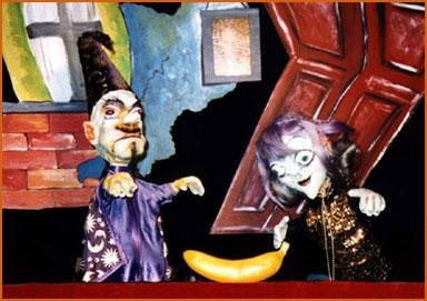Kasperl und die wahre Liebe, © (c) Professor Pröpstls Puppentheater Kasperl und die wahre Liebe, © (c) Professor Pröpstls Puppentheater