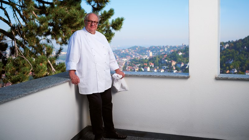 Sternekoch Vincent Klink in seinem Restaurant Wielandshöhe, © SMG, Jean-Claude Winkler Sternekoch Vincent Klink in seinem Restaurant Wielandshöhe, © SMG, Jean-Claude Winkler