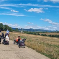Inklusive Wanderbotschafter:innen - AllmersBach - Barrierefreie Wanderung mit Start in Allmersbach im Tal, © Naturpark Schwäbisch Fränkischer Wald Inklusive Wanderbotschafter:innen - AllmersBach - Barrierefreie Wanderung mit Start in Allmersbach im Tal, © Naturpark Schwäbisch Fränkischer Wald