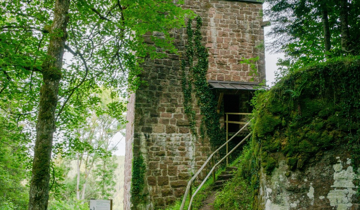 Die historische Fautsburg im Tal der Kleinen Enz gelegen, &copy; N&ouml;rdlicher Schwarzwald