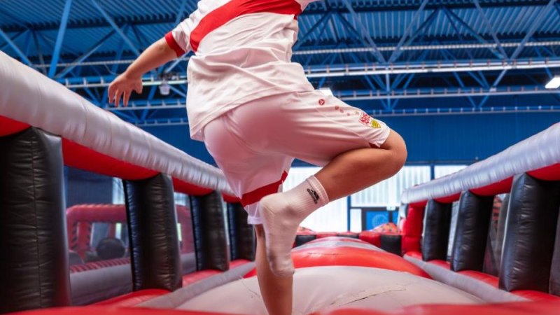 Ninja-Parcours X Kunsteisbahn, &copy; Stadtwerke Ludwigsburg-Kornwestheim GmbH