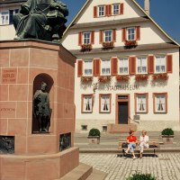 Marktplatz mit Keplerstatue und Stadtmuseum in Weil der Stadt Marktplatz mit Keplerstatue und Stadtmuseum in Weil der Stadt