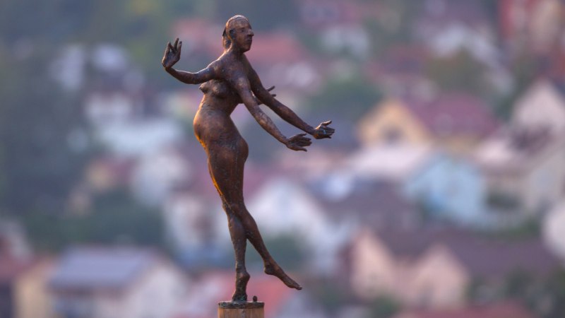 Karl Ulrich Nuss Skulptur bei der Yburg, Kernen im Remstal, © Stuttgart-Marketing GmbH, Achim Mende