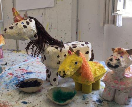 Sommerferienworkshop: Pferde und magische Einh&ouml;rner in Ludwigsburg, &copy; Kunstschule Labyrinth