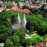 Luftaufnahme der Oberhofenkirche G&ouml;ppingen