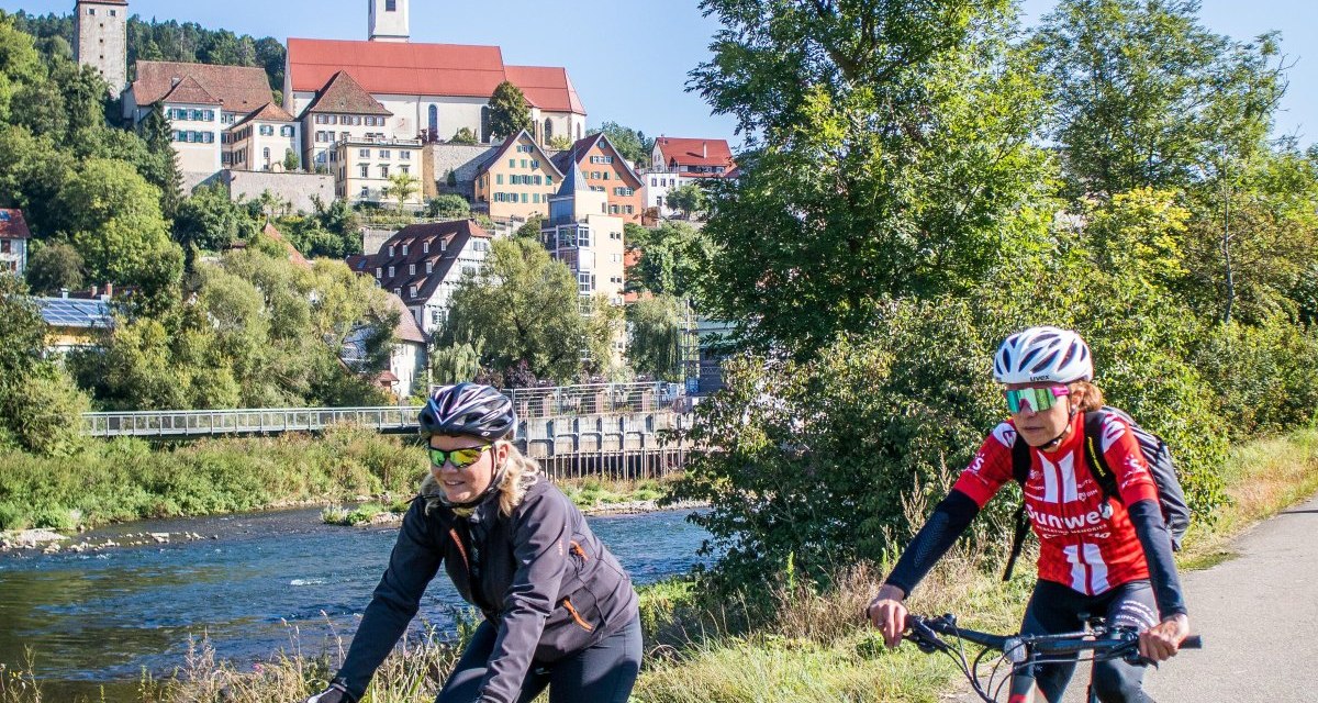 Radfahrer Horb am Neckar_Neckartal-Radweg, &copy; Gesch&auml;ftsstelle Neckartal-Radweg_Adrian Weng