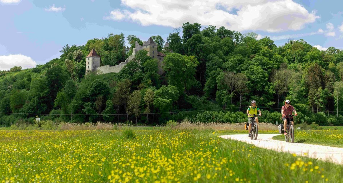 Radfahrer im Hürbetal, © Landratsamt Heidenheim/Heiko Grandel Radfahrer im Hürbetal, © Landratsamt Heidenheim/Heiko Grandel