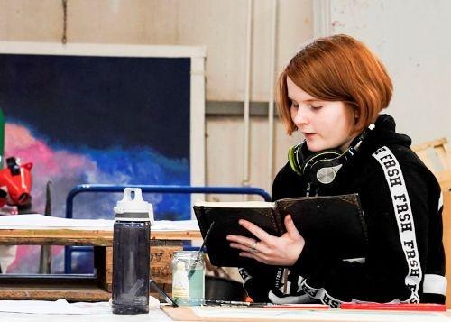 Sommerferienworkshop: Ein Schattentheater – Spiel mit Licht und Schatten in Ludwigsburg, © Kunstschule Labyrinth Sommerferienworkshop: Ein Schattentheater – Spiel mit Licht und Schatten in Ludwigsburg, © Kunstschule Labyrinth