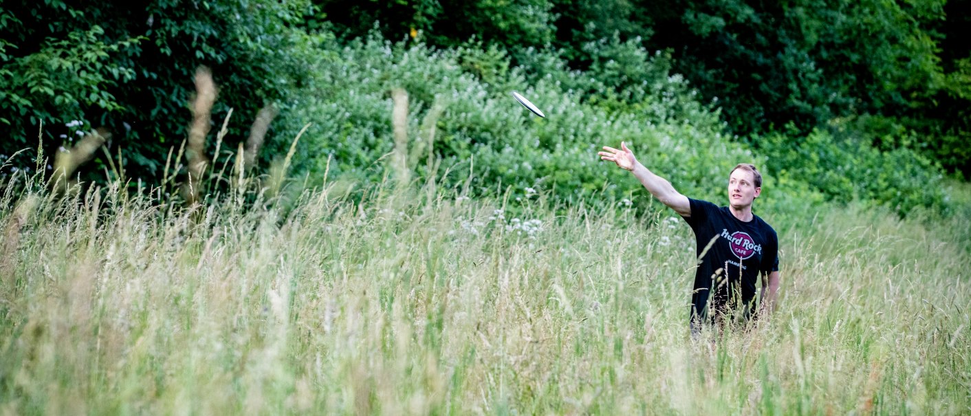 Discgolf im Grünen, © Benjamin Lau Discgolf im Grünen, © Benjamin Lau