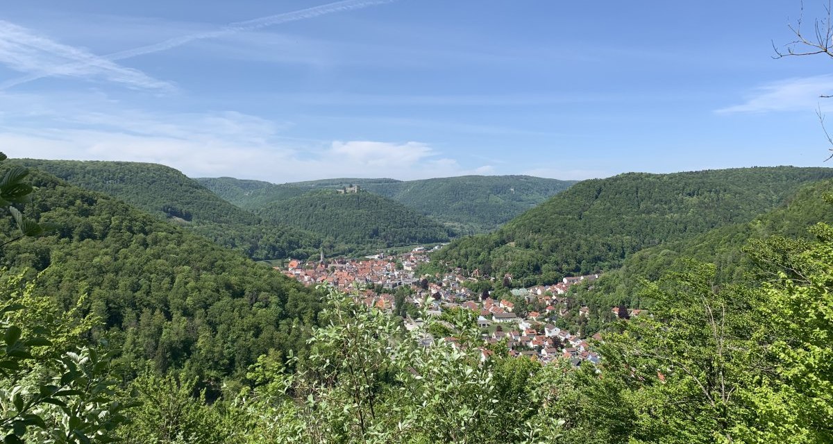 Ausblick auf Bad Urach und den Hohenurach, © Bad Urach Tourismus Ausblick auf Bad Urach und den Hohenurach, © Bad Urach Tourismus