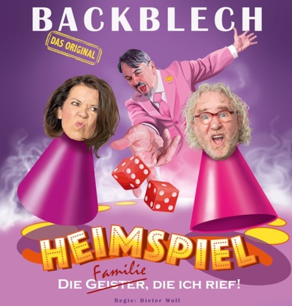 Illustration mit drei &uuml;bergro&szlig;en K&ouml;pfen auf Kegeln, W&uuml;rfeln und dem Schriftzug 'Heimspiel &ndash; Familie, die Geister, die ich rief'., &copy; EMT Event-Media-Tec GmbH