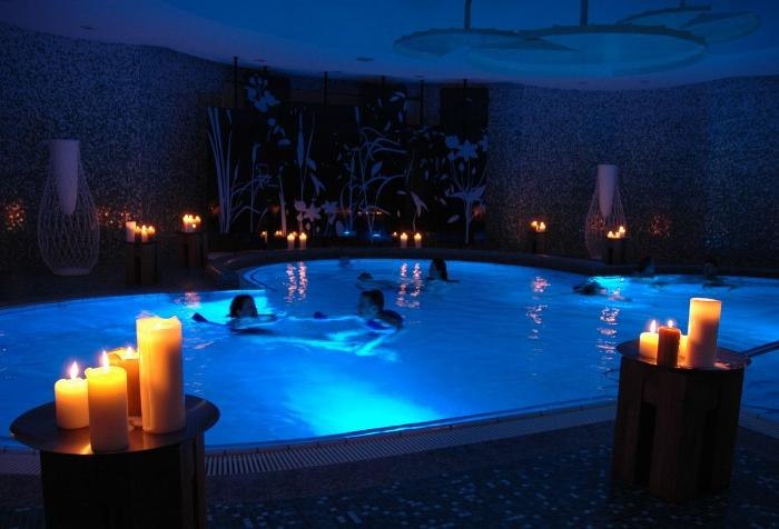 KerzenSchein & Vinyl in der Mineraltherme B&ouml;blingen, &copy; Mineraltherme B&ouml;blingen
