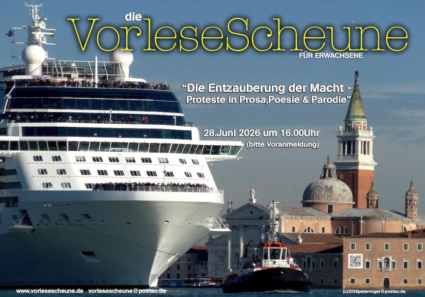 Ein Kreuzfahrtschiff vor einer historischen Stadt mit Kircht&uuml;rmen. Beworben wird die Veranstaltung 'Die Entzauberung der Macht' der Vorlesescheune., &copy; Peter Vogel