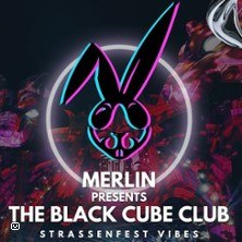 Merlin Presents - The Black Cube Club, Strassenfest Vibes, © links im Bild